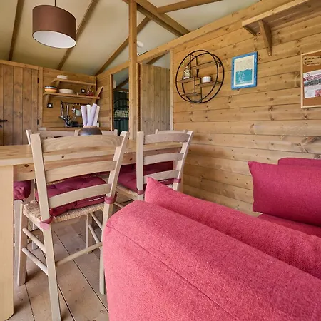 Campeggio Glamping Familiare Vicino Al Mare Piombino