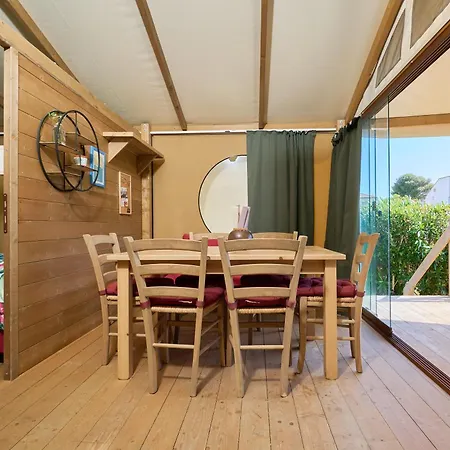 Campeggio Glamping Familiare Vicino Al Mare Piombino