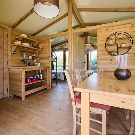 Glamping Familiare Vicino Al Mare Campeggio Piombino